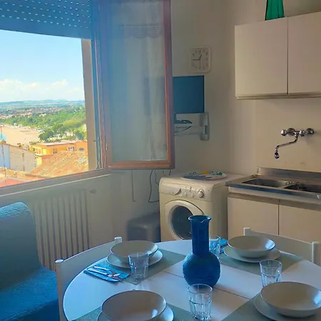 펜션 Bilocale In Piazza A Vista Mare Bellissima - Cod 485